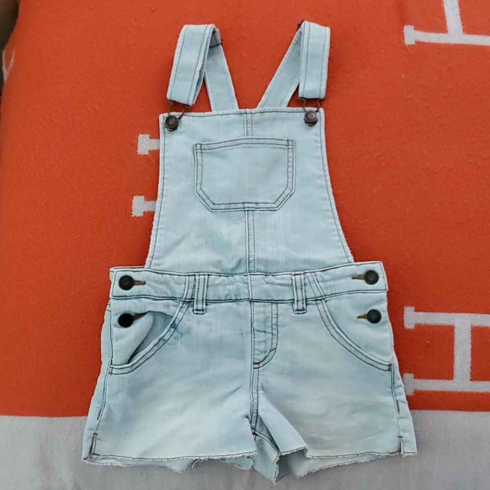CHEROKEE Jumper Shorts